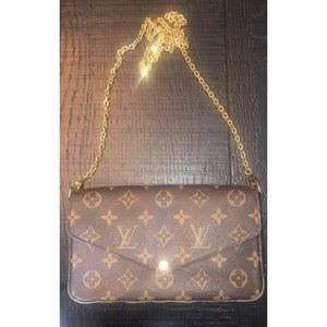 Louis Vuitton Cross body bag Authentic
